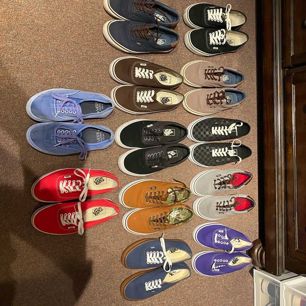 6 pairs of vans